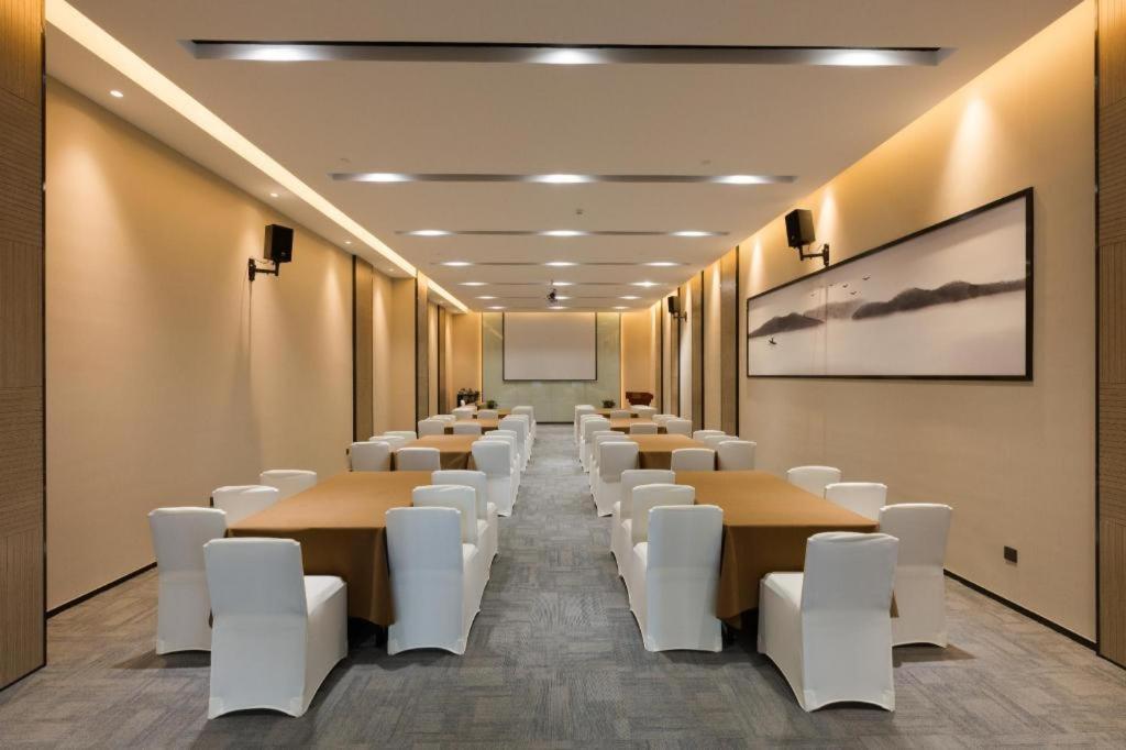 Grace Select Hotel Hszincsiao Kültér fotó